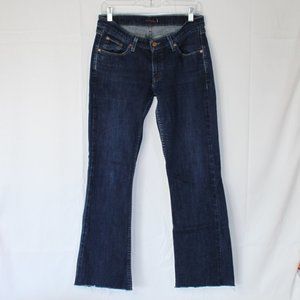 LEVIS CURVY CUT 528 LOW RISE DARK DENIM JEANS SZ 9 M JUNIORS BOOT CUT WIDE *RAW